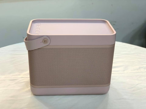 Loa B&O Beolit 17 - Pink (Used)