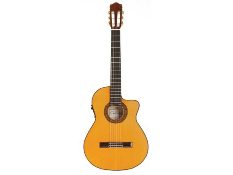Cordoba 55FCE Thinbody - Honey Amber