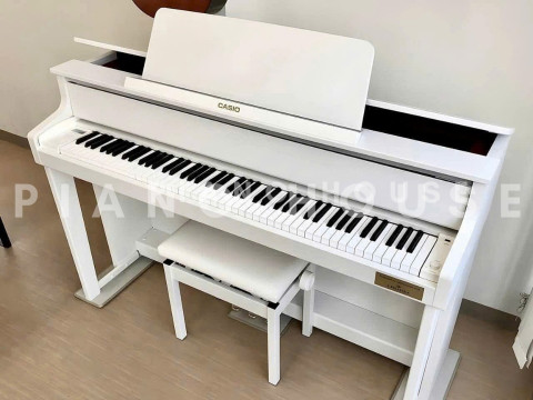 CASIO GP-300 WE (USED)