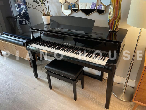 AVANT GRAND N1X (USED)