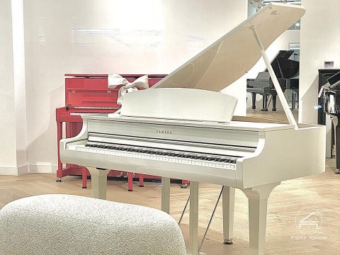 Review CLP-795 GP - Dòng CLP cao cấp nhất của hãng Yamaha