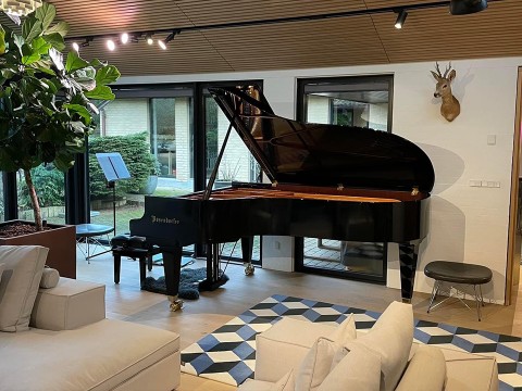 Bösendorfer 230VC