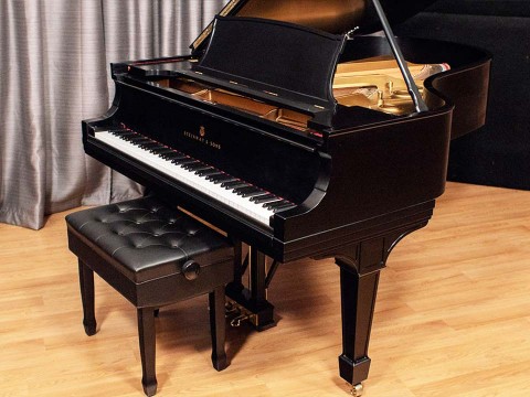 STEINWAY A3