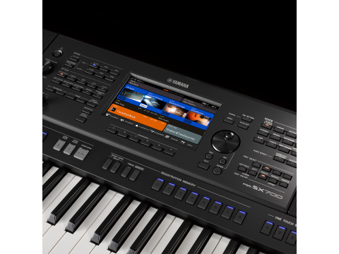Yamaha PSR SX700