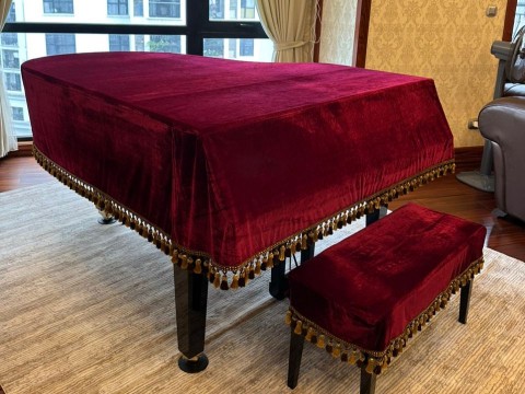 Khăn Phủ Grand Nhung Đỏ Rượu Vang - Tua Nâu