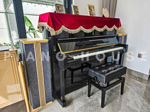 FEURICH 133 Concert (Black Polished)