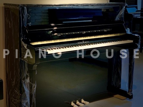 Schimmel Classic C121 Tradition (Ebony High Gloss)