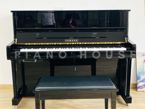 YAMAHA U1J SC2