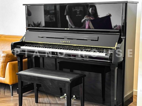 YAMAHA U3 Silent PE