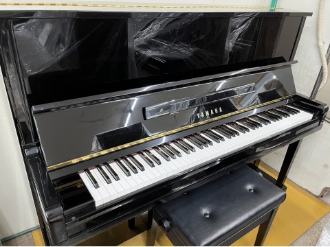 YAMAHA U10A