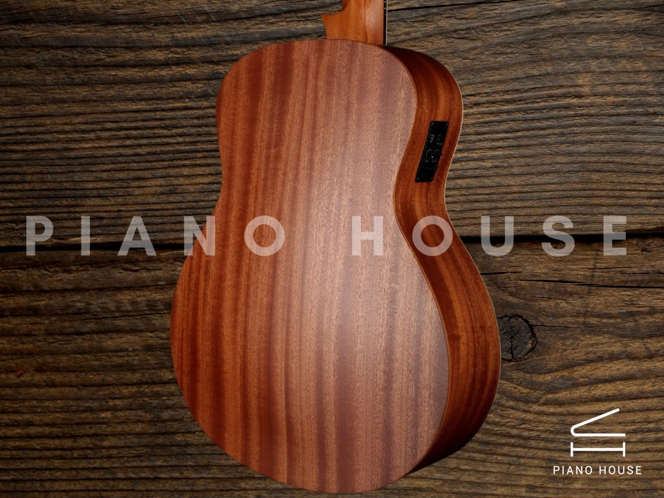 Taylor GSMini-e Bass