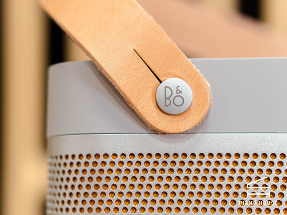 Loa B&O Beolit 20 - Grey Mist (Used)