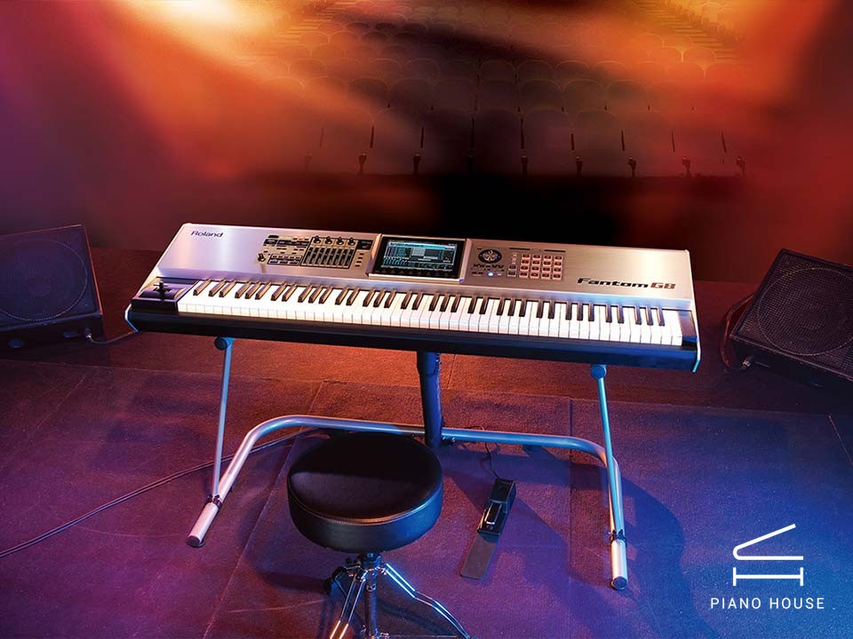 ROLAND FANTOM G8