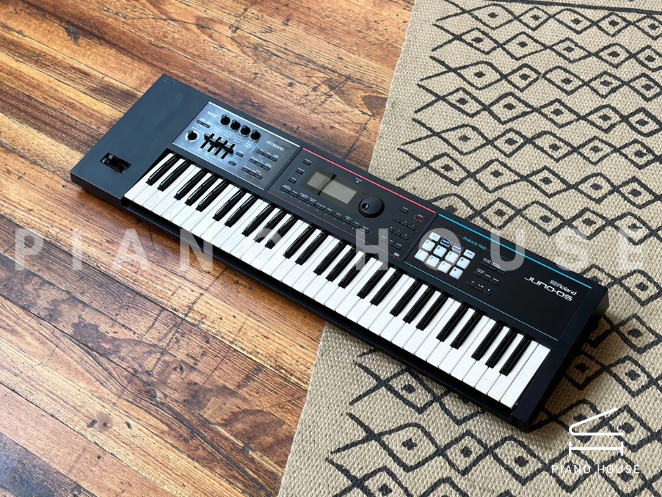 ROLAND JUNO-DS61