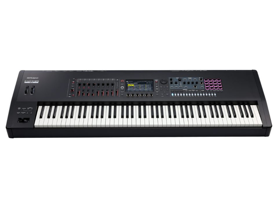 ROLAND FANTOM 8 EX