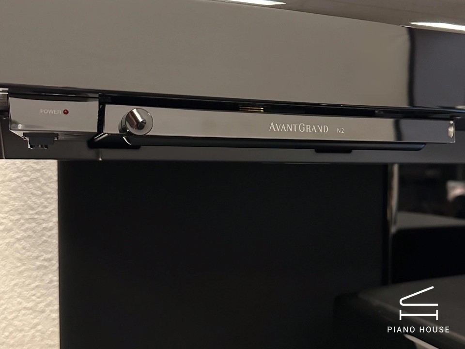 AVANT GRAND N2 (NEW)