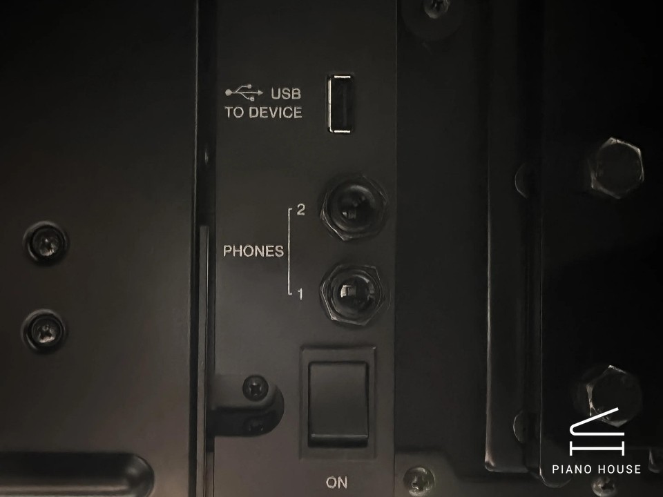 AVANT GRAND N2 (NEW)