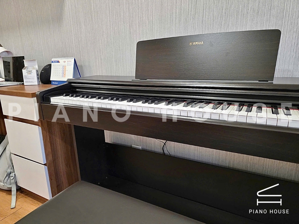 YAMAHA YDP-105 R