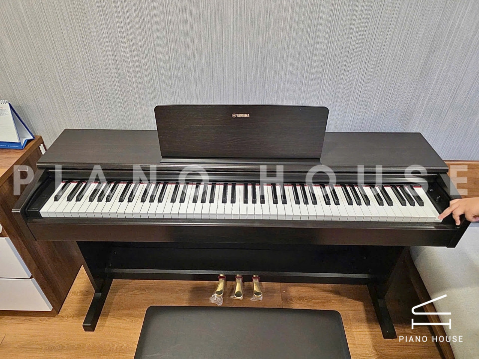 YAMAHA YDP-105 R