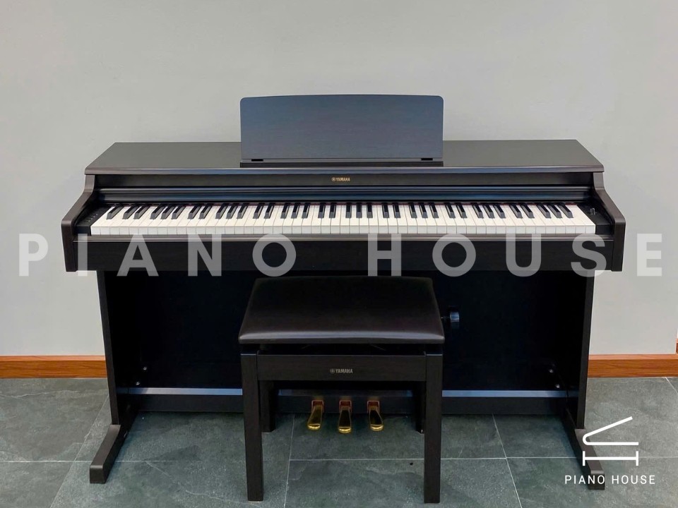 YAMAHA YDP-165 R (USED)