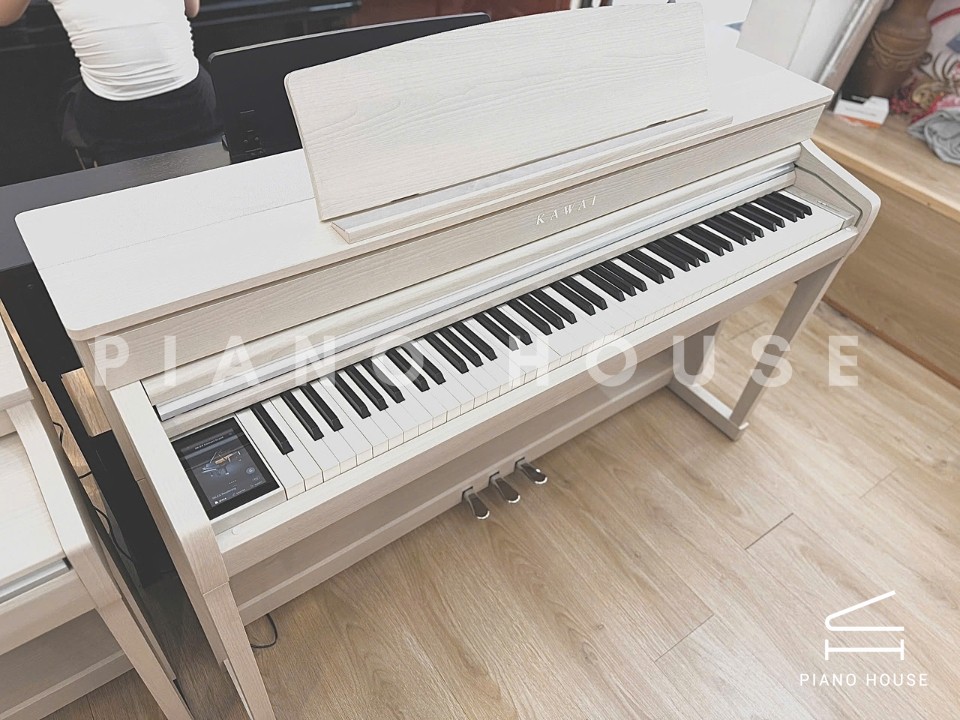 KAWAI CA79 (New)