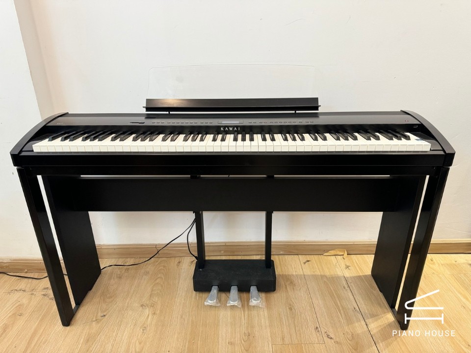Kawai ES7