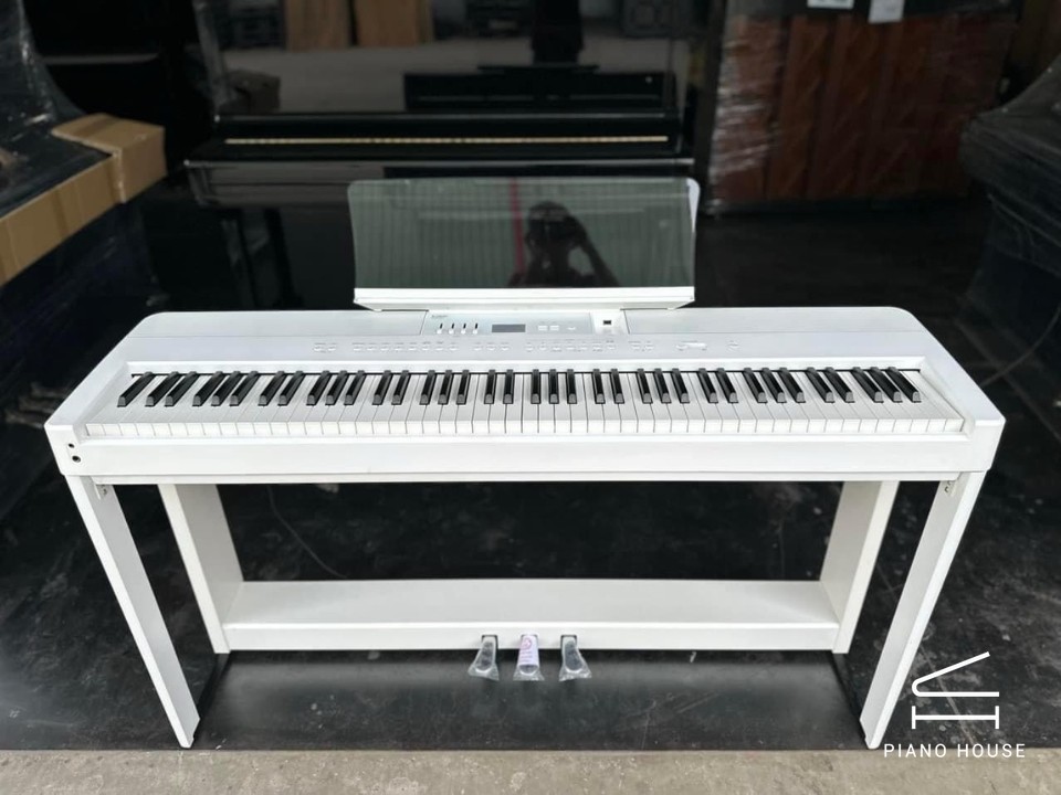 KAWAI ES920 WH (USED)