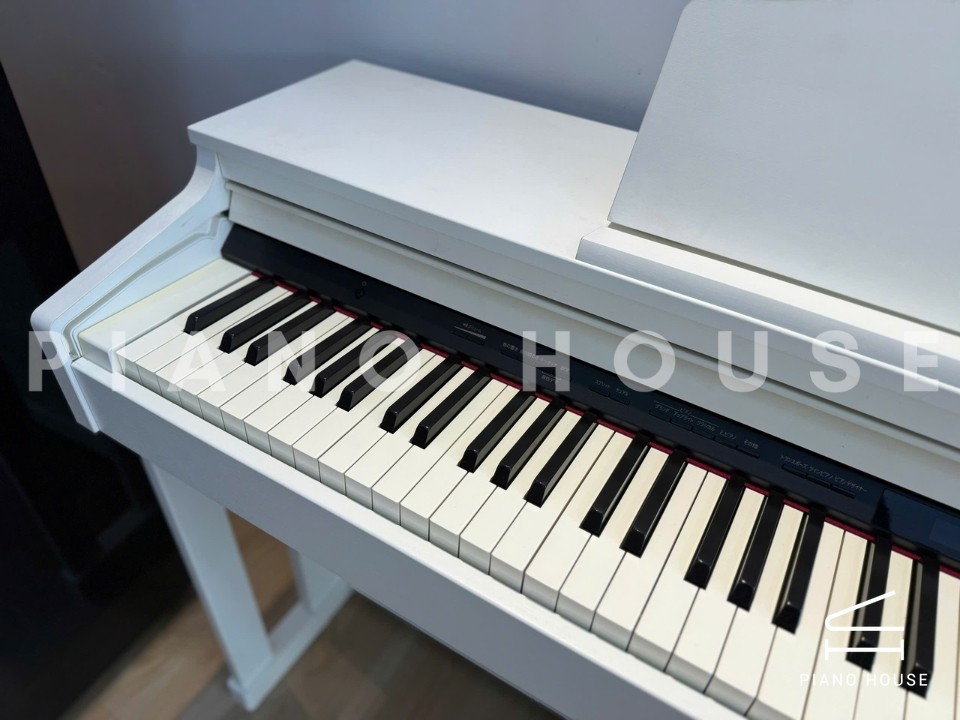 ROLAND HP-601 WH