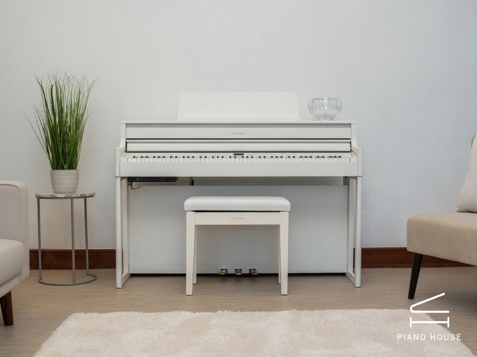 ROLAND HP-704 WH