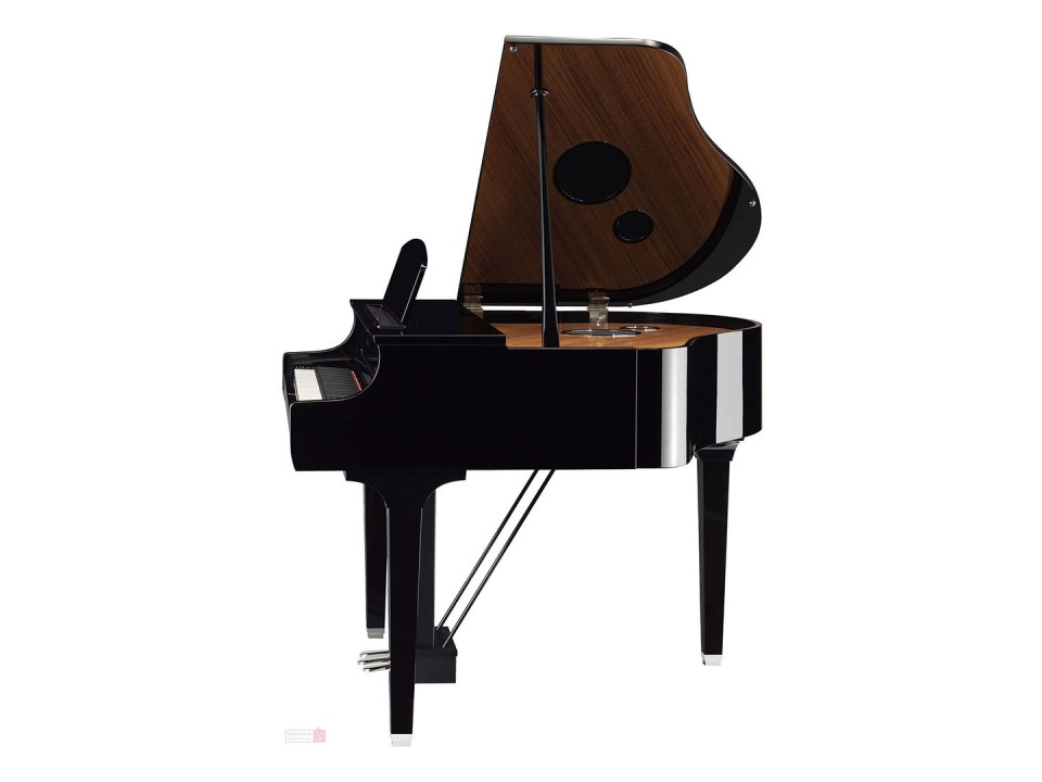 YAMAHA CLP-695 GP PE