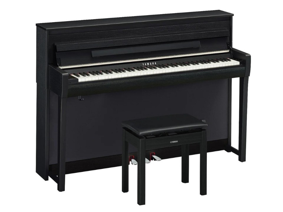 YAMAHA CLP-785 B (USED)