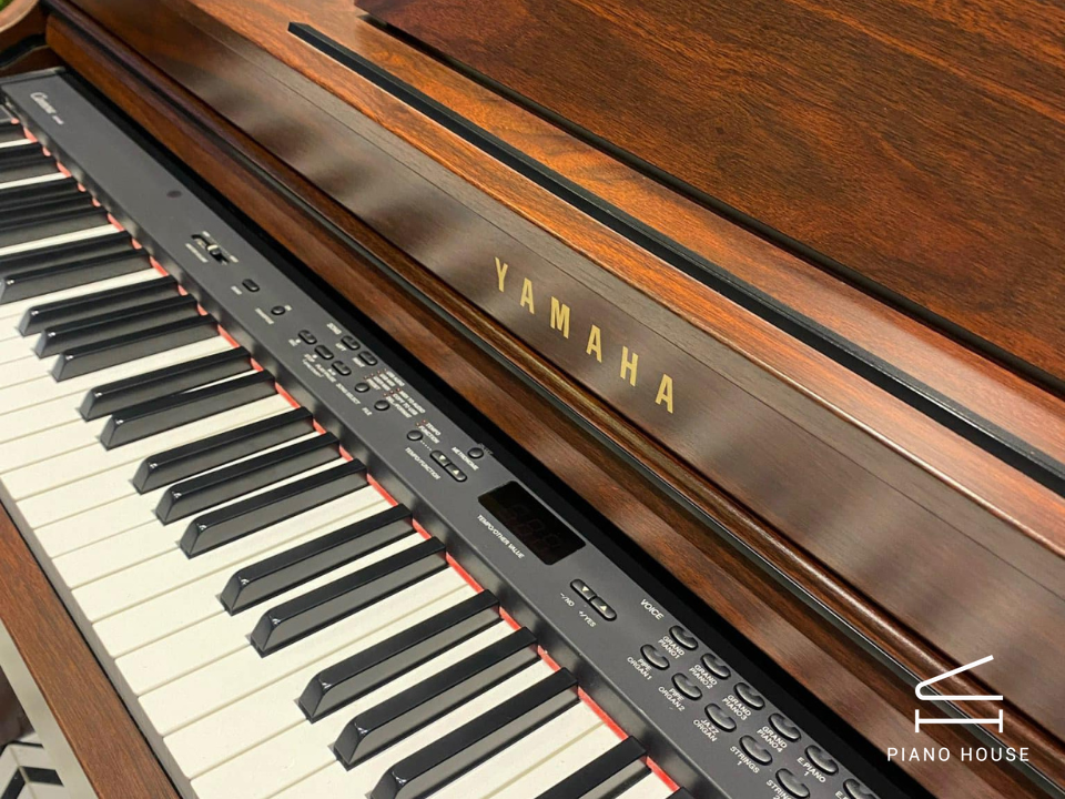 YAMAHA CLP-430 M