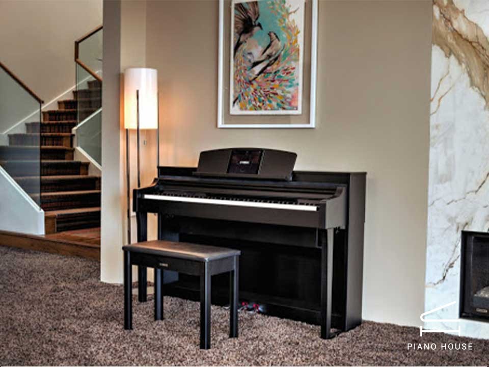 YAMAHA CSP-170 B (USED)