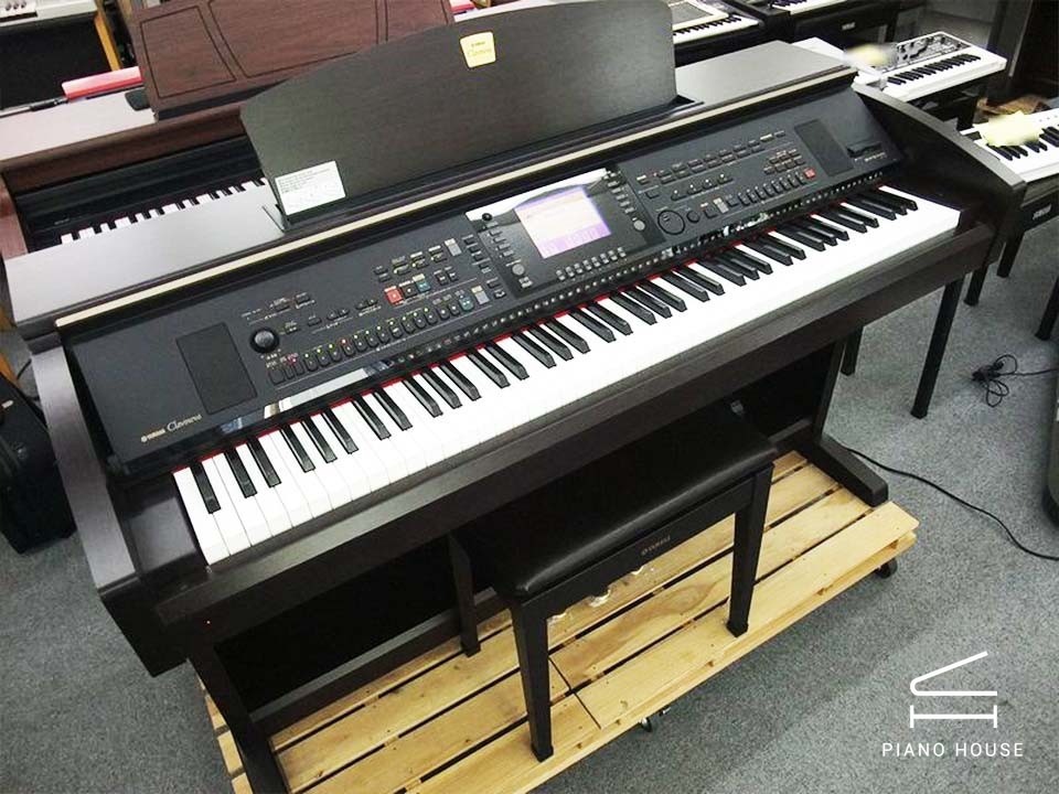 YAMAHA CVP-303 R