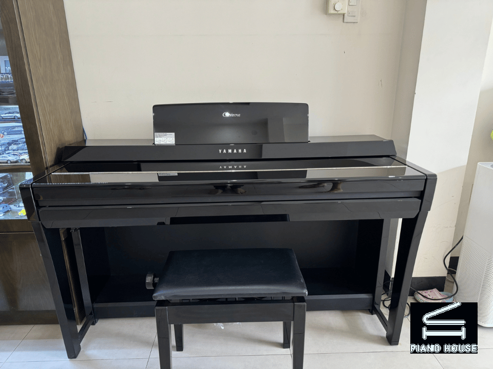 YAMAHA CVP-805 PE (USED)