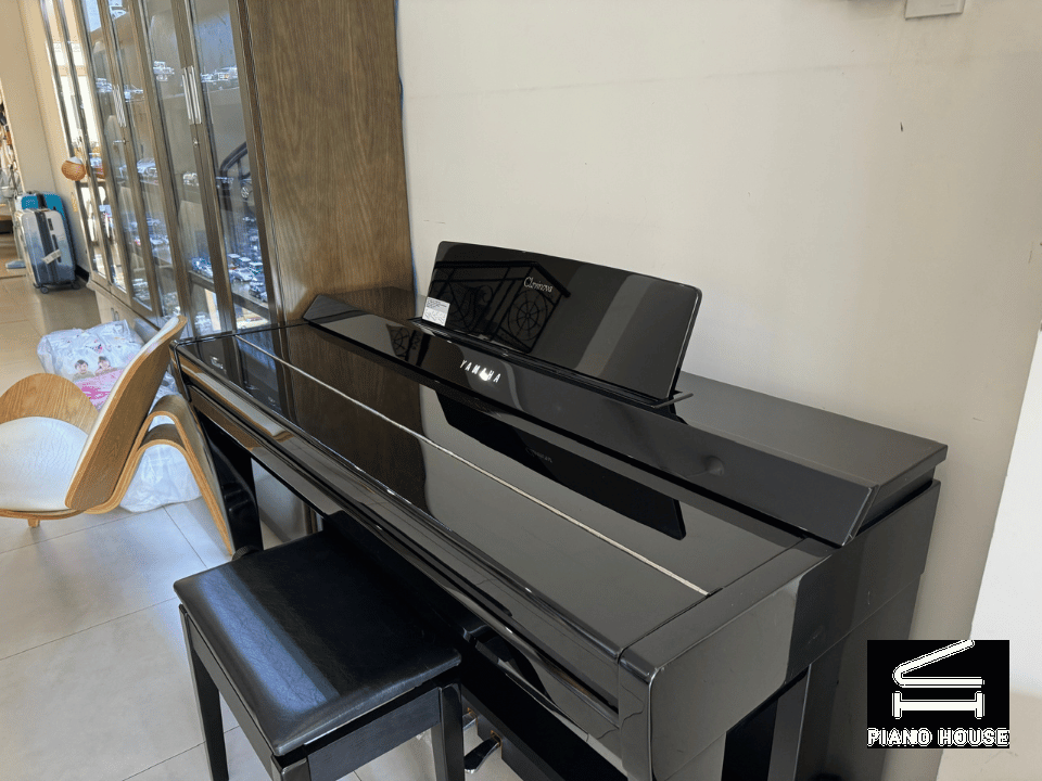 YAMAHA CVP-805 PE (USED)