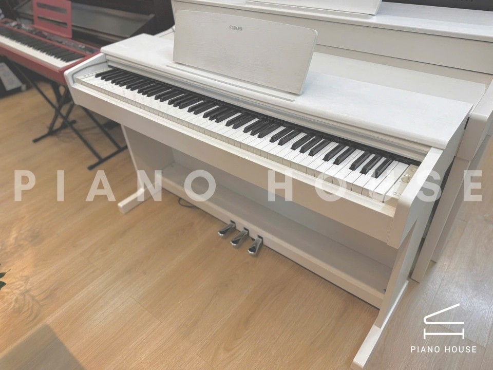 YAMAHA YDP-223 R
