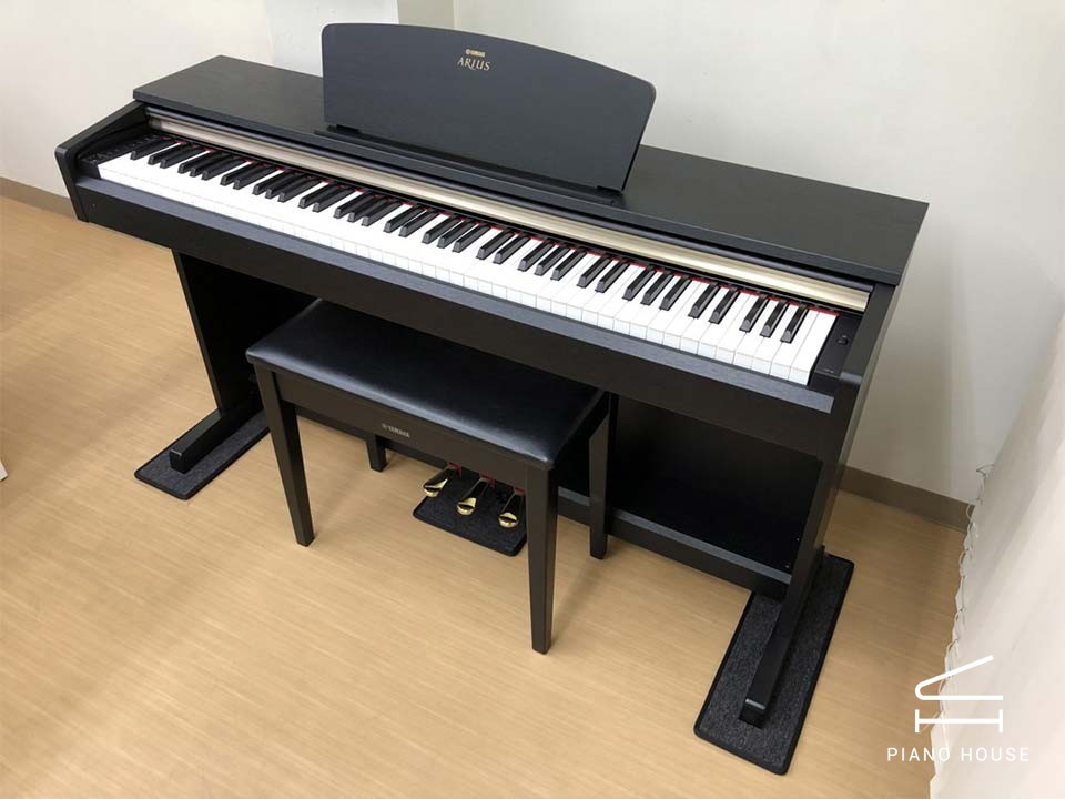 YAMAHA YDP-161 B