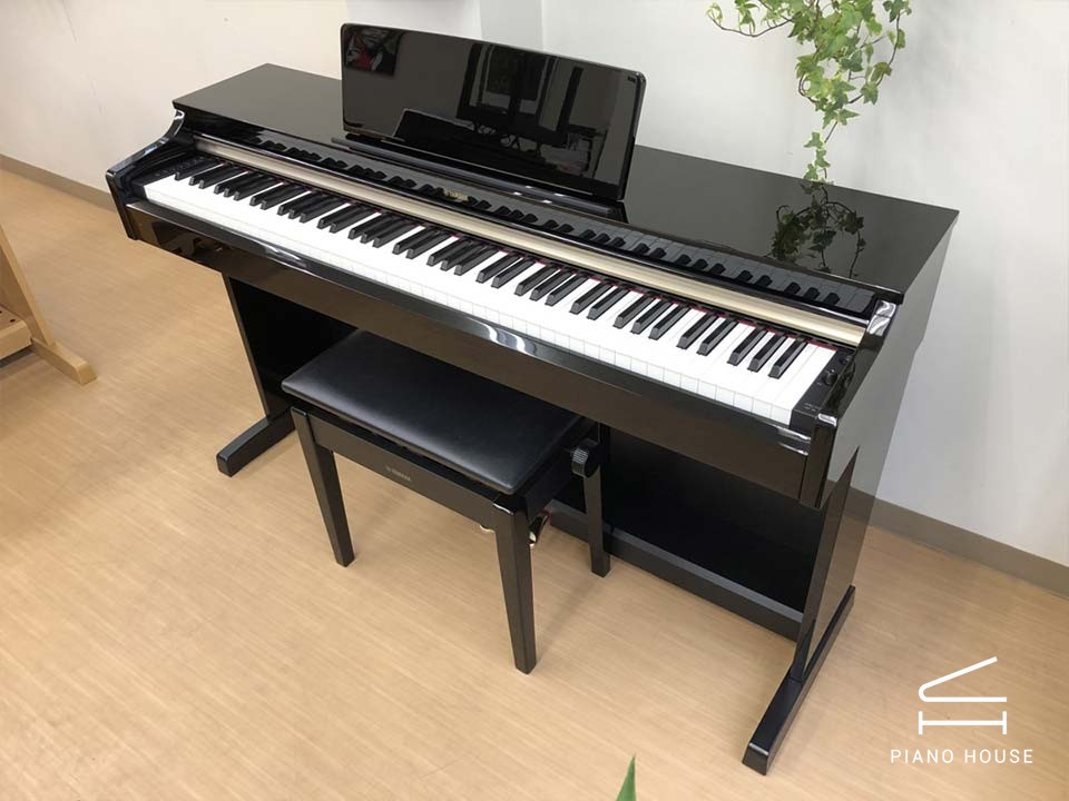 YAMAHA YDP-162 PE