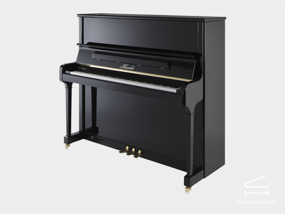 Haessler H132 (Designed by Blüthner)