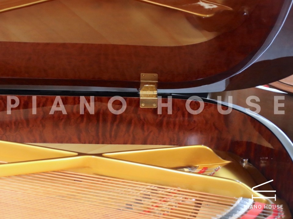 Estonia L168 Polish Ebony