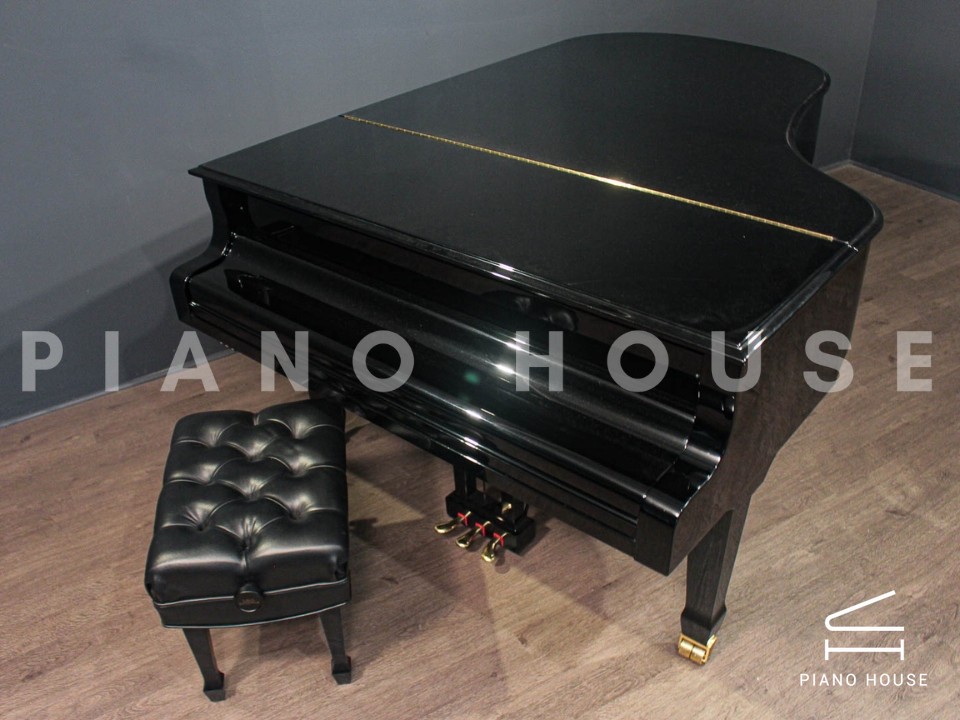 Estonia L210 Polish Ebony