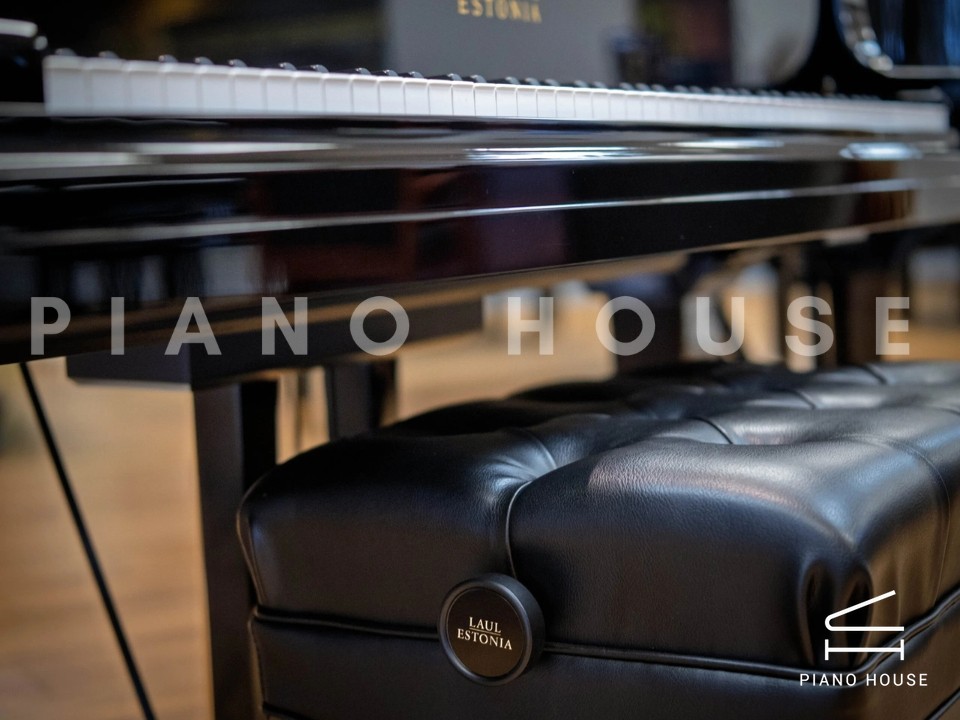 Estonia L225 Polish Ebony