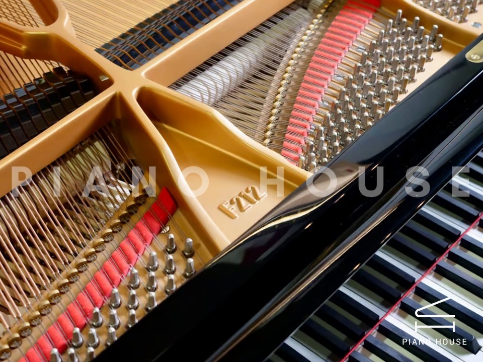 Fazioli F212 - Strauss Edition