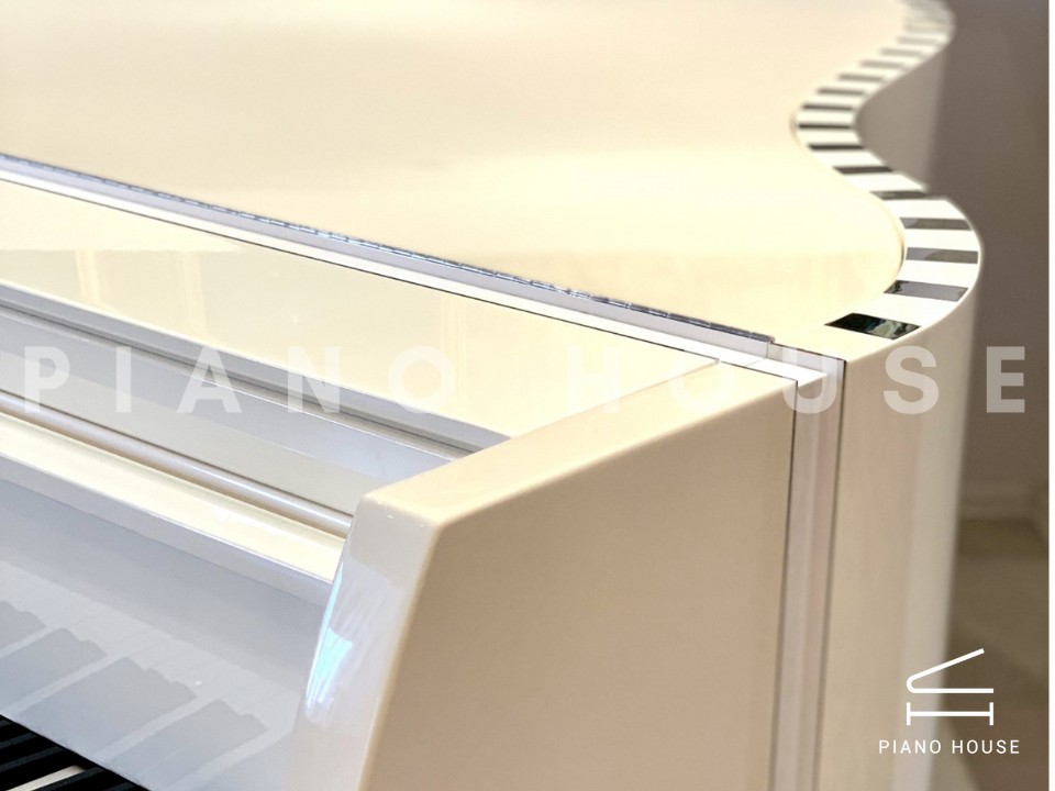 Sauter Vivace 210 (White Polished)