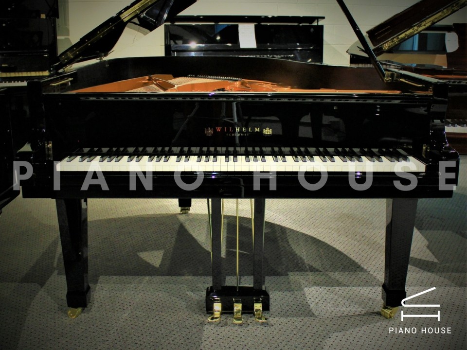 Wilhelm Schimmel W180 Tradition (Ebony High Gloss)