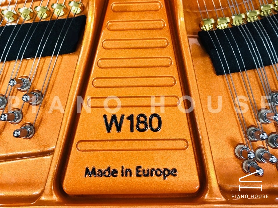 Wilhelm Schimmel W180 Tradition (Ebony High Gloss)