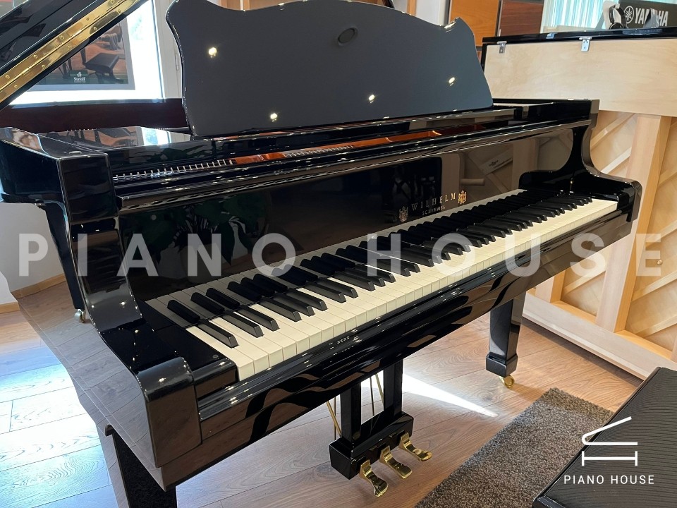 Wilhelm Schimmel W180 Tradition (Ebony High Gloss)