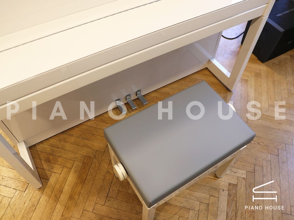 Schimmel Classic C116 Modern Cubus (White High Gloss)