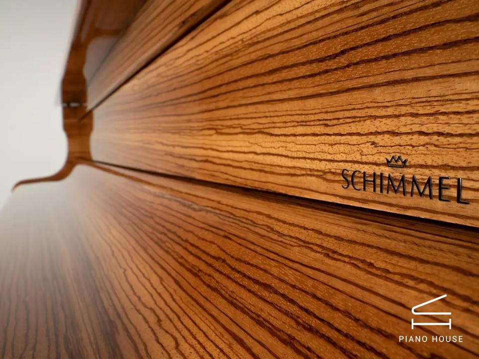 Schimmel Classic C169 Zebrano